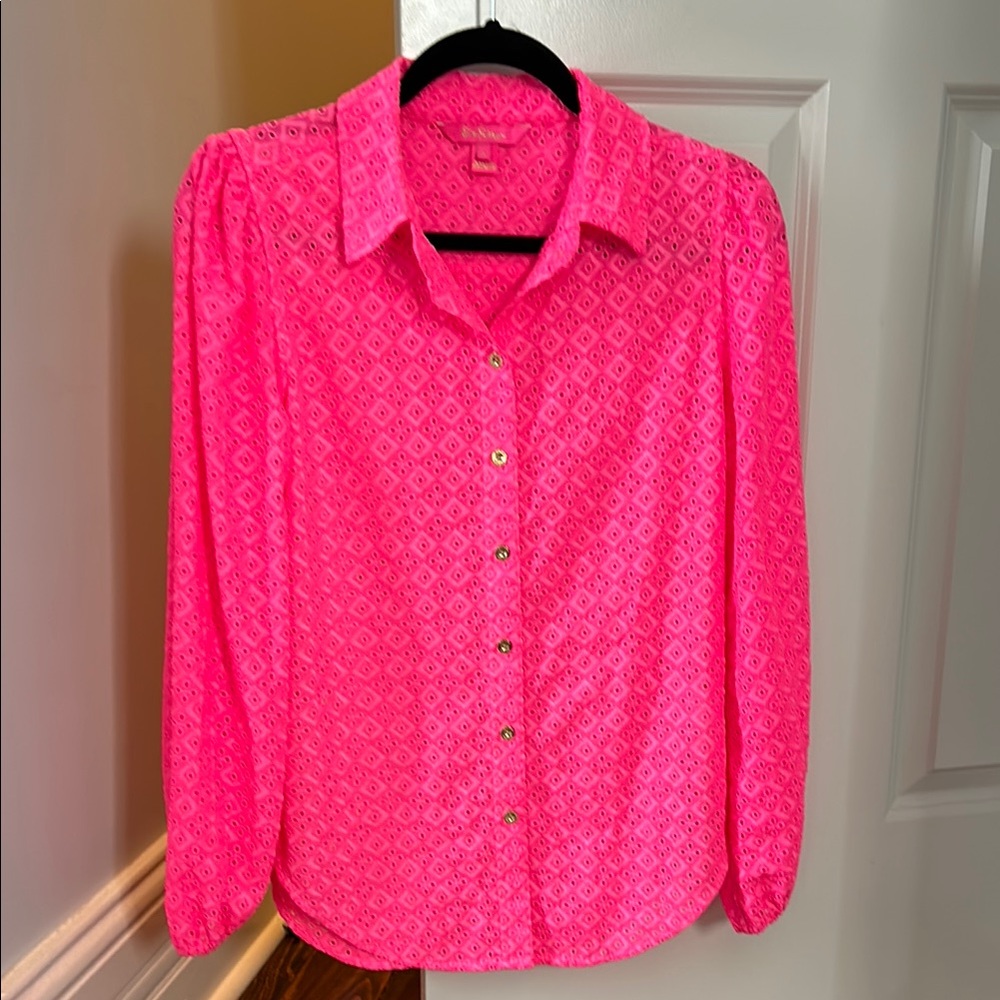 Lilly Pulitzer Women's Pink Button-Up Top